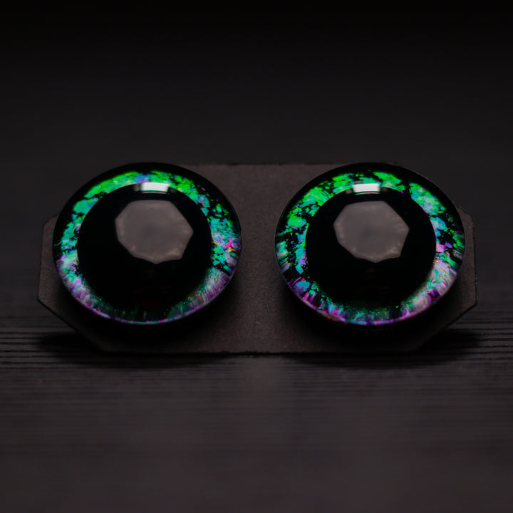 Verdant safety eyes | Hand-painted