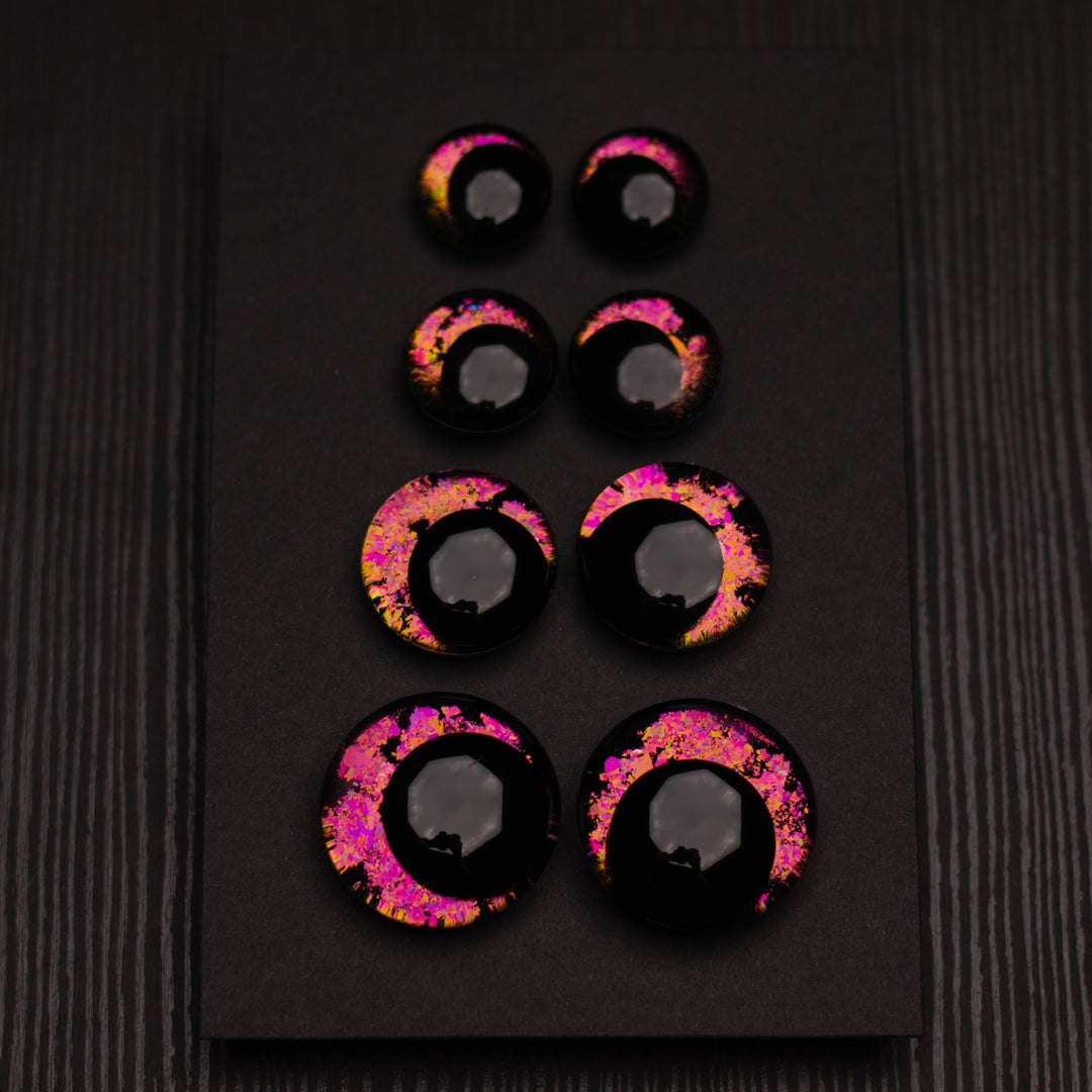 Amaranth safety eyes | Hand-painted