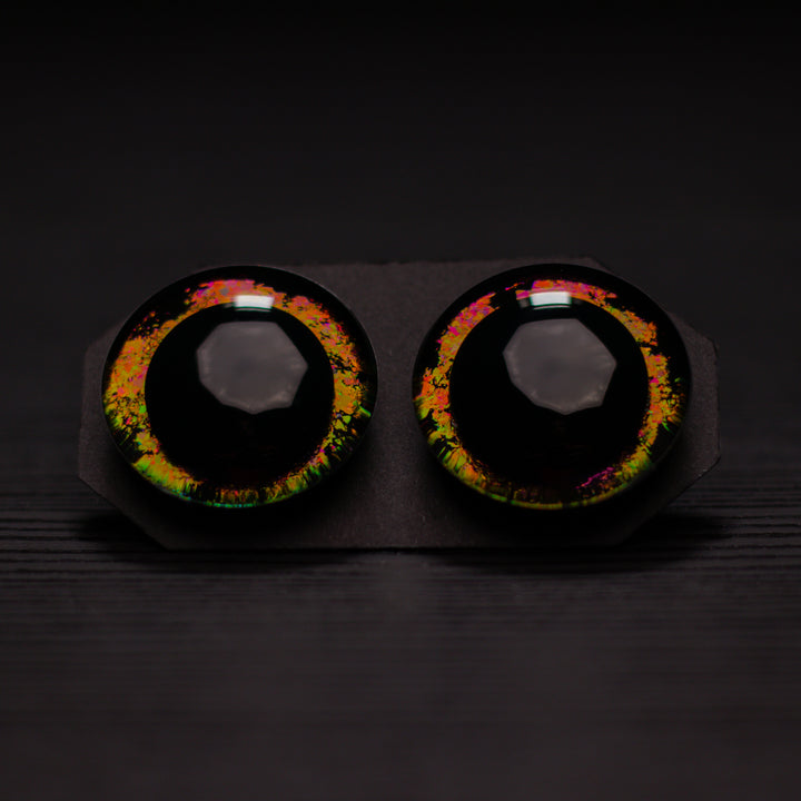 Amaranth safety eyes | Hand-painted