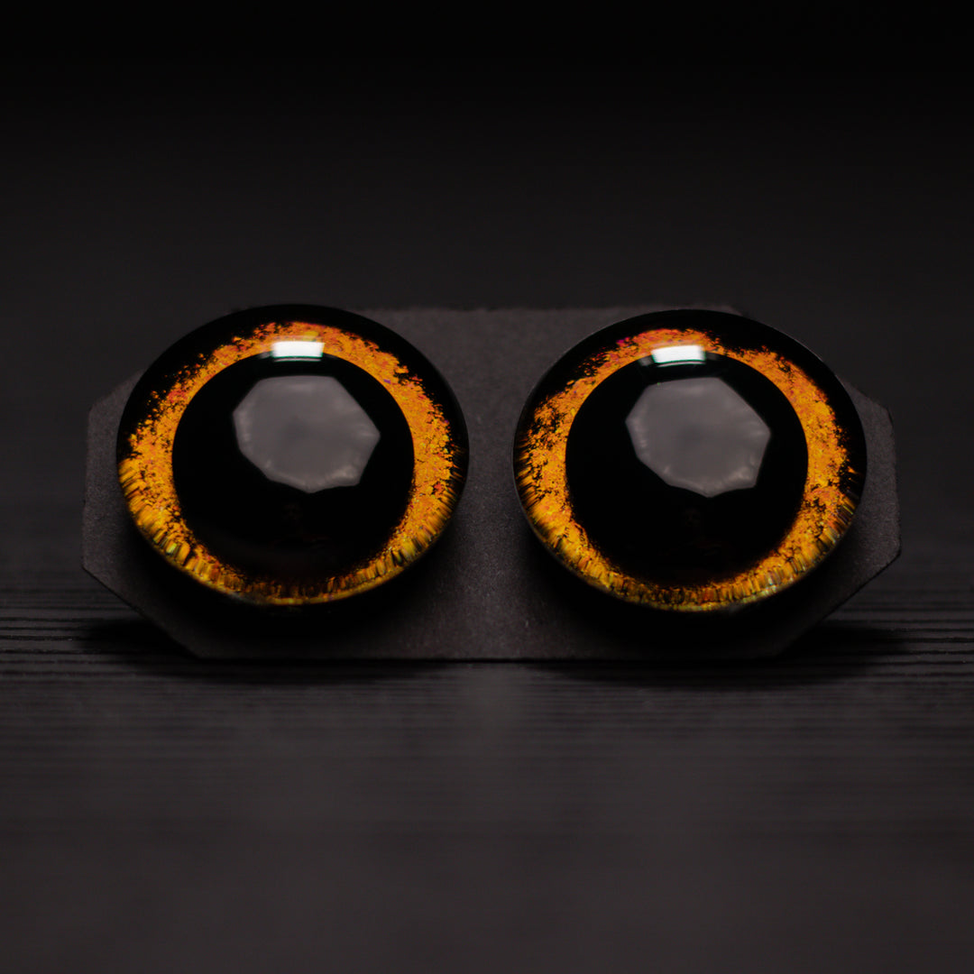 Molten safety eyes | Hand-painted