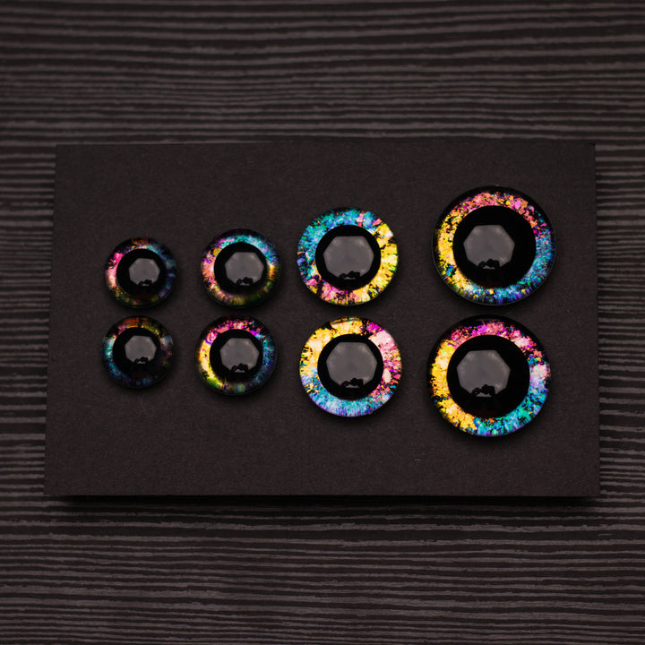 Prismatic safety eyes | Hand-painted