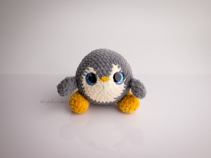 Pip the Penguin • PDF Easy Amigurumi Pattern