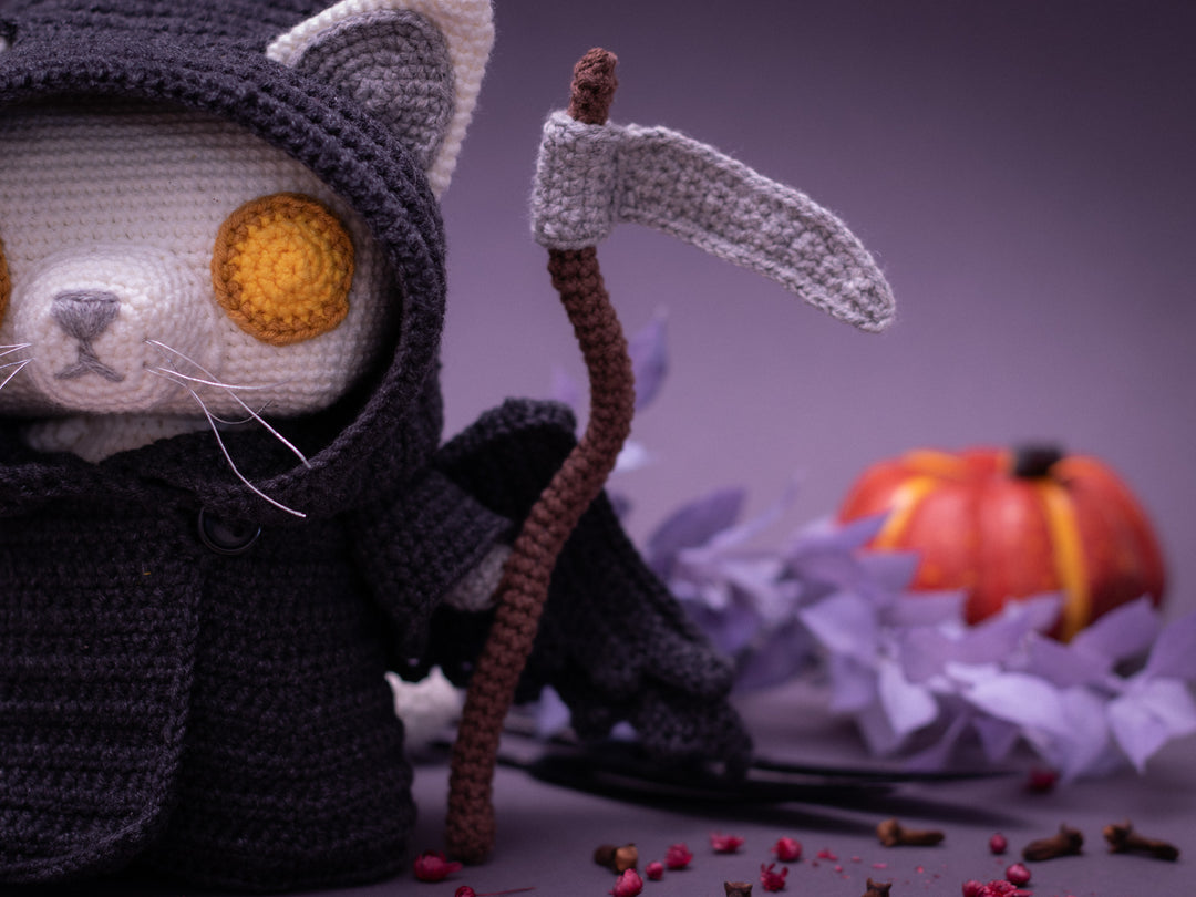 Grim Reaper Cat • PDF Amigurumi Pattern