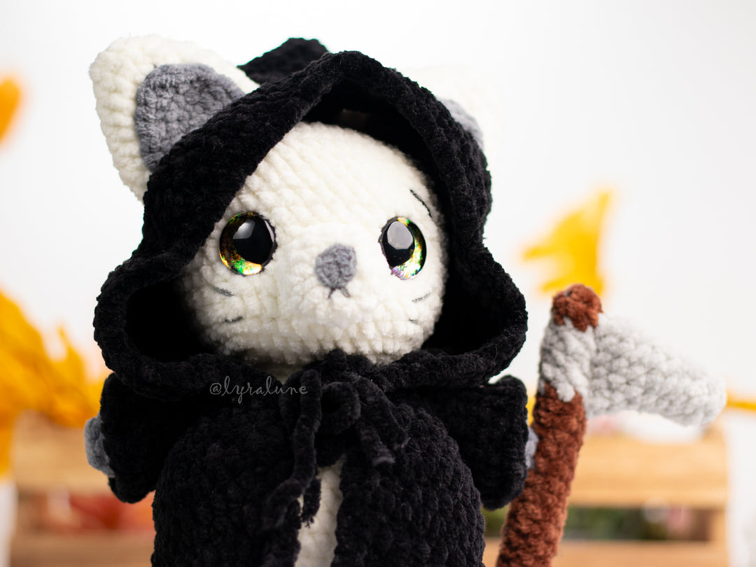 Grim Reaper Kitty • PDF Easy Amigurumi Pattern