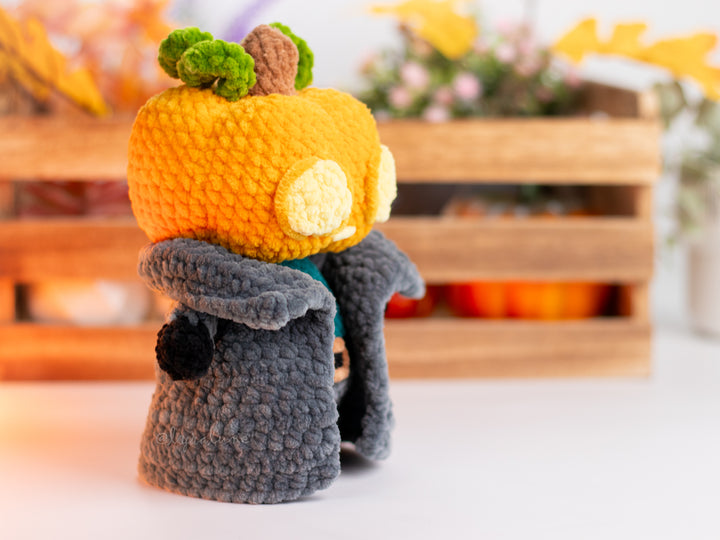 Headless Horseman • PDF Easy Amigurumi Pattern